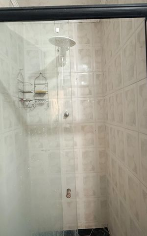 Casa à venda com 150m², 3 quartos e 1 vagaBanheiro