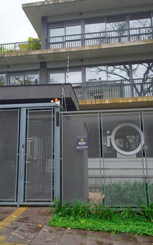 Studio à venda com 48m², 1 quarto e 1 vagaPortaria