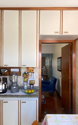 Casa à venda com 181m², 3 quartos e 2 vagasCozinha