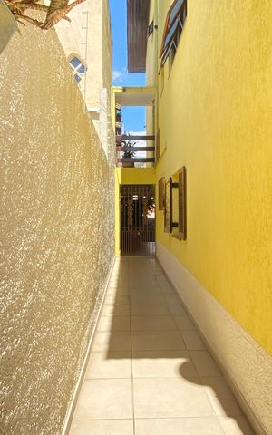 Casa à venda com 181m², 3 quartos e 2 vagasÁrea externa