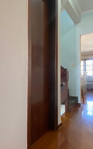 Casa à venda com 181m², 3 quartos e 2 vagasSala  - Corredor