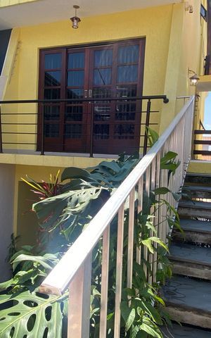 Casa à venda com 181m², 3 quartos e 2 vagasÁrea externa - Garagem 