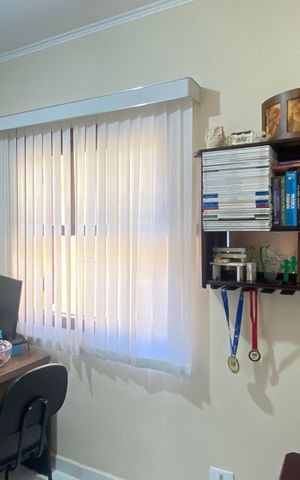 Casa à venda com 181m², 3 quartos e 2 vagasEscritório