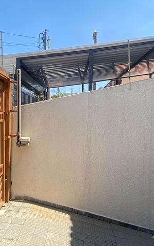 Casa à venda com 181m², 3 quartos e 2 vagasÁrea externa - Garagem 