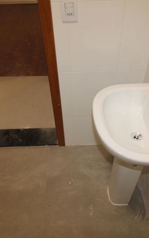 Casa para alugar com 130m², 4 quartos e sem vagaBanheiro 1
