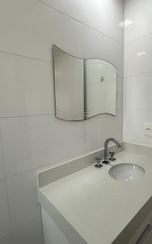 Apartamento para alugar com 93m², 3 quartos e 3 vagas Apartamento para alugar com 93m², 3 quartos e 3 vagasBanheiro da Suíte 1