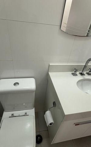 Apartamento para alugar com 93m², 3 quartos e 3 vagas Apartamento para alugar com 93m², 3 quartos e 3 vagasBanheiro Social