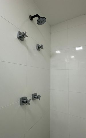 Apartamento para alugar com 93m², 3 quartos e 3 vagas Apartamento para alugar com 93m², 3 quartos e 3 vagasBanheiro da Suíte 2