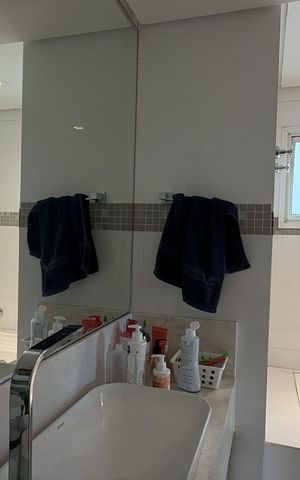 Apartamento à venda com 130m², 3 quartos e 3 vagasBanheiro da Suíte