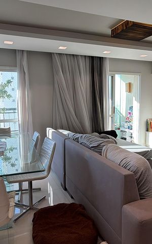 Apartamento à venda com 130m², 3 quartos e 3 vagas Sala