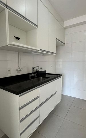 Apartamento para alugar com 96m², 3 quartos e 3 vagasCozinha