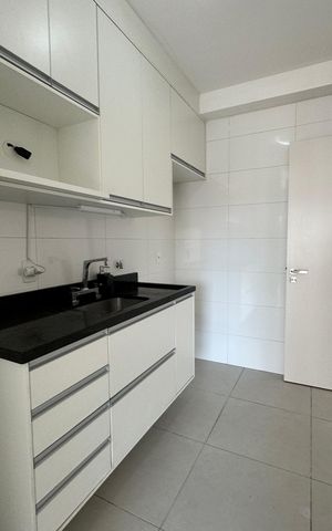 Apartamento para alugar com 96m², 3 quartos e 3 vagasCozinha