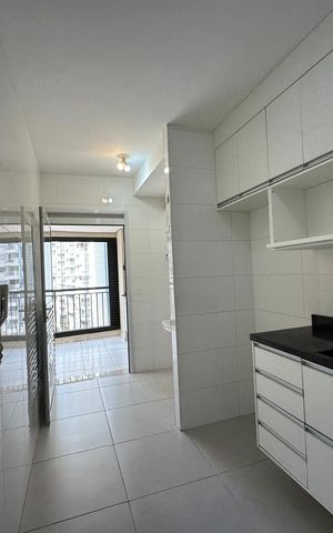 Apartamento para alugar com 96m², 3 quartos e 3 vagasCozinha