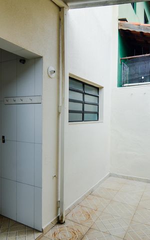 Casa para alugar com 75m², 3 quartos e 2 vagasÁrea de Serviço
