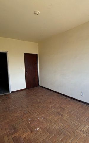 Apartamento para alugar com 80m², 2 quartos e sem vagaSala