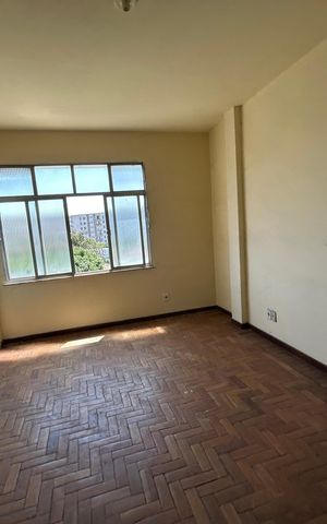 Apartamento para alugar com 80m², 2 quartos e sem vagaSala