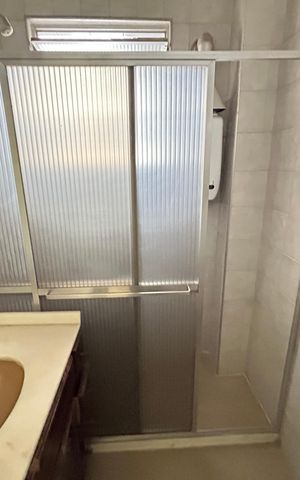 Apartamento para alugar com 80m², 2 quartos e sem vagaBanheiro Social