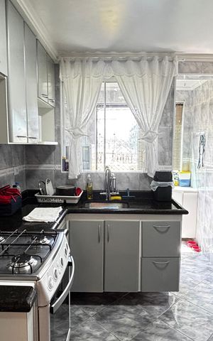 Apartamento à venda com 55m², 2 quartos e 1 vaga Apartamento à venda com 55m², 2 quartos e 1 vagaCozinha