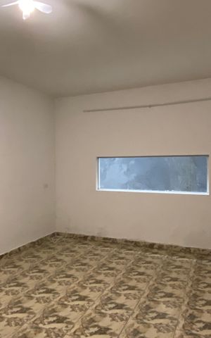 Casa para alugar com 189m², 3 quartos e 3 vagas Casa para alugar com 189m², 3 quartos e 3 vagasSala