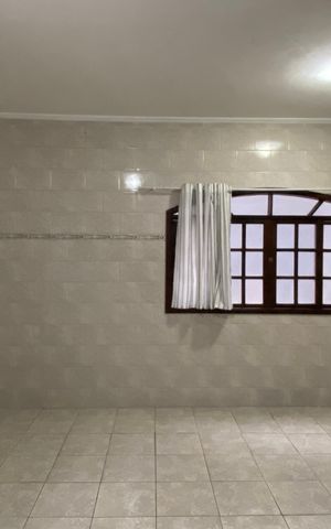Casa para alugar com 189m², 3 quartos e 3 vagas Casa para alugar com 189m², 3 quartos e 3 vagasCozinha