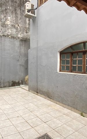 Casa para alugar com 189m², 3 quartos e 3 vagas Casa para alugar com 189m², 3 quartos e 3 vagasÁrea externa