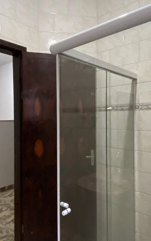 Casa para alugar com 189m², 3 quartos e 3 vagas Casa para alugar com 189m², 3 quartos e 3 vagasBanheiro 1