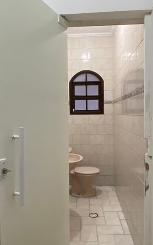 Casa para alugar com 189m², 3 quartos e 3 vagas Casa para alugar com 189m², 3 quartos e 3 vagasLavabo