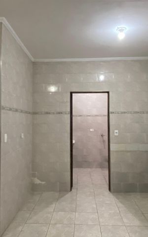 Casa para alugar com 189m², 3 quartos e 3 vagas Casa para alugar com 189m², 3 quartos e 3 vagasCozinha
