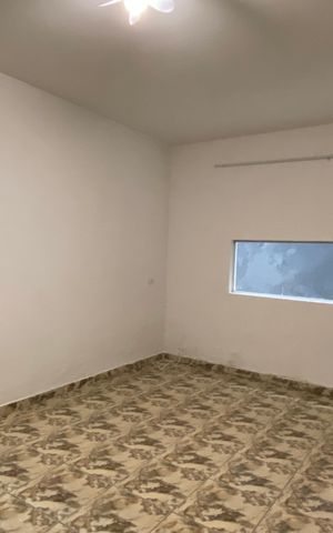 Casa para alugar com 189m², 3 quartos e 3 vagas Casa para alugar com 189m², 3 quartos e 3 vagasSala