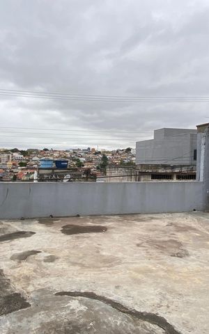 Casa para alugar com 189m², 3 quartos e 3 vagas Casa para alugar com 189m², 3 quartos e 3 vagasVaranda