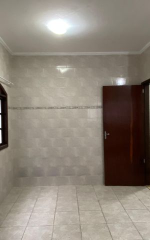Casa para alugar com 189m², 3 quartos e 3 vagas Casa para alugar com 189m², 3 quartos e 3 vagasCozinha