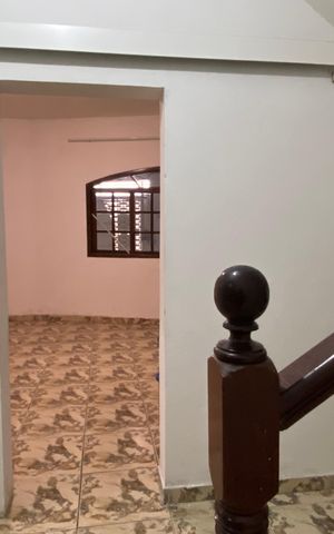 Casa para alugar com 189m², 3 quartos e 3 vagas Casa para alugar com 189m², 3 quartos e 3 vagasSala