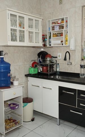 Casa para alugar com 200m², 5 quartos e 2 vagasCozinha