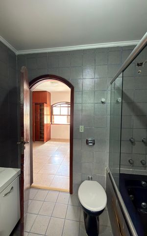 Casa para alugar com 400m², 3 quartos e 10 vagasQuarto 3 - Suíte Banheiro 