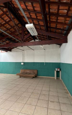 Casa para alugar com 400m², 3 quartos e 10 vagasEspaço Gourmet e Área de Serviço 
