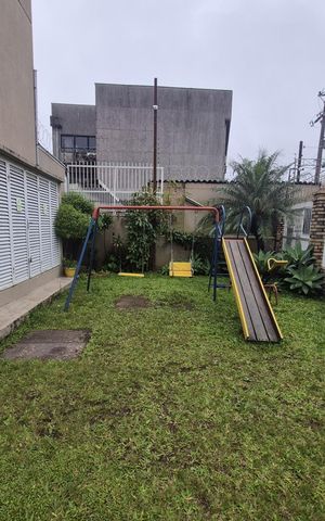 Casa de condomínio à venda com 98m², 3 quartos e 1 vaga Casa de condomínio à venda com 98m², 3 quartos e 1 vagaPlayground