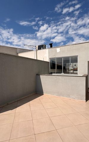 Casa à venda com 151m², 2 quartos e 2 vagas Casa à venda com 151m², 2 quartos e 2 vagasCobertura
