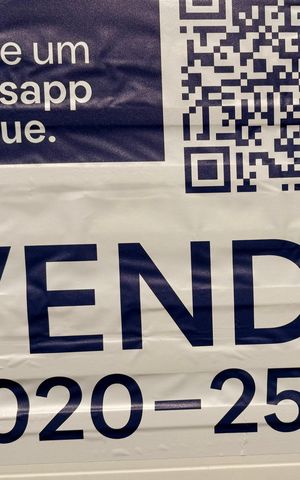 Casa à venda com 151m², 2 quartos e 2 vagas Casa à venda com 151m², 2 quartos e 2 vagasFachada + placa grande HBJM-837