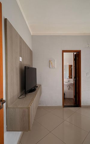 Casa à venda com 151m², 2 quartos e 2 vagas Casa à venda com 151m², 2 quartos e 2 vagasSuite 2