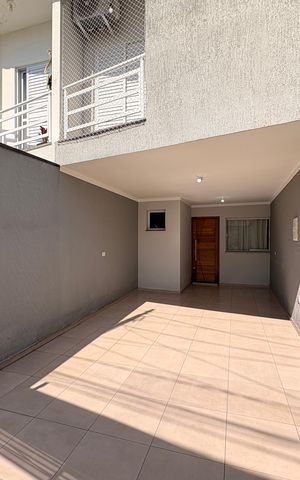 Casa à venda com 151m², 2 quartos e 2 vagas Casa à venda com 151m², 2 quartos e 2 vagasGaragem