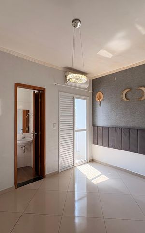 Casa à venda com 151m², 2 quartos e 2 vagas Casa à venda com 151m², 2 quartos e 2 vagasSuite 2