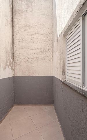 Casa à venda com 151m², 2 quartos e 2 vagas Casa à venda com 151m², 2 quartos e 2 vagasJardim de inverno