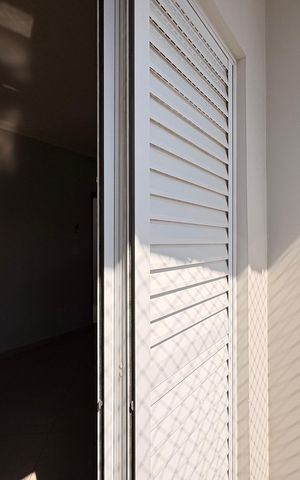 Casa à venda com 151m², 2 quartos e 2 vagas Casa à venda com 151m², 2 quartos e 2 vagasSacada suite 2