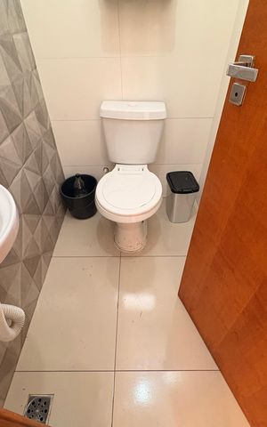 Casa à venda com 151m², 2 quartos e 2 vagas Casa à venda com 151m², 2 quartos e 2 vagasLavabo