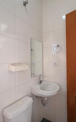 Casa à venda com 151m², 2 quartos e 2 vagas Casa à venda com 151m², 2 quartos e 2 vagasBanheiro da suíte 2