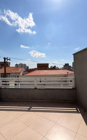 Casa à venda com 151m², 2 quartos e 2 vagas Casa à venda com 151m², 2 quartos e 2 vagasCobertura