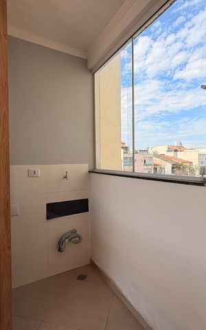 Casa à venda com 151m², 2 quartos e 2 vagas Casa à venda com 151m², 2 quartos e 2 vagasLavanderia