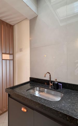 Casa à venda com 151m², 2 quartos e 2 vagas Casa à venda com 151m², 2 quartos e 2 vagasCozinha