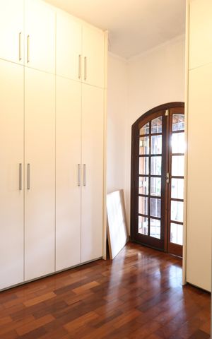 Casa à venda com 370m², 3 quartos e 5 vagasQuarto 2