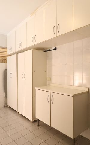 Casa à venda com 370m², 3 quartos e 5 vagasÁrea de serviço 